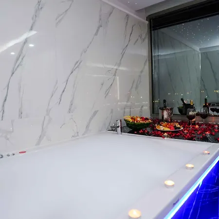Aura Marina 3* イスタンブール