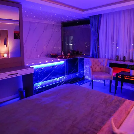 Hotel Aura Marina 3*