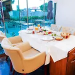 Aura Marina Otel