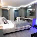 Aura Marina Hotel 3*