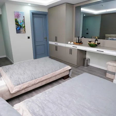 Aura Marina Szálloda 3*