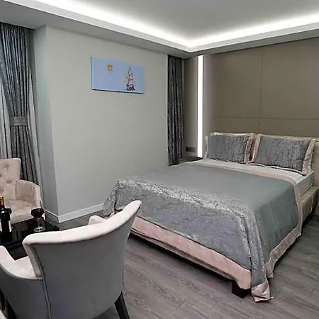 Aura Marina