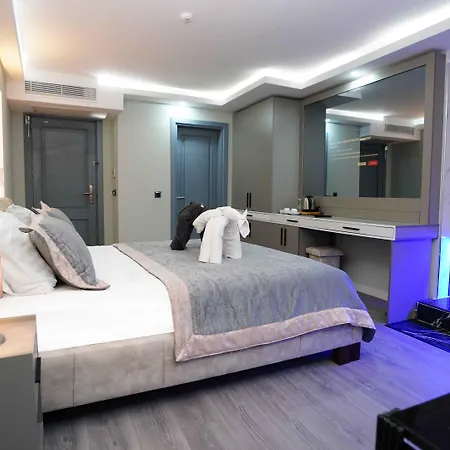 Aura Marina Hotel Istanboel